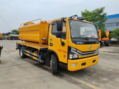 下水道高壓沖洗加抽吸聯(lián)合疏通車(chē)、清洗吸污車(chē)配高壓清洗泵和真空吸污泵